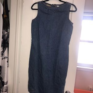 ✨LAST CHANCE✨. LIZ CLAIBORNE Denim Sheath Dress